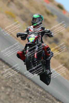 media/Nov-04-2023-2WTD (Sat) [[147bbb9217]]/C Group/1240pm (Outside Turn 2)/